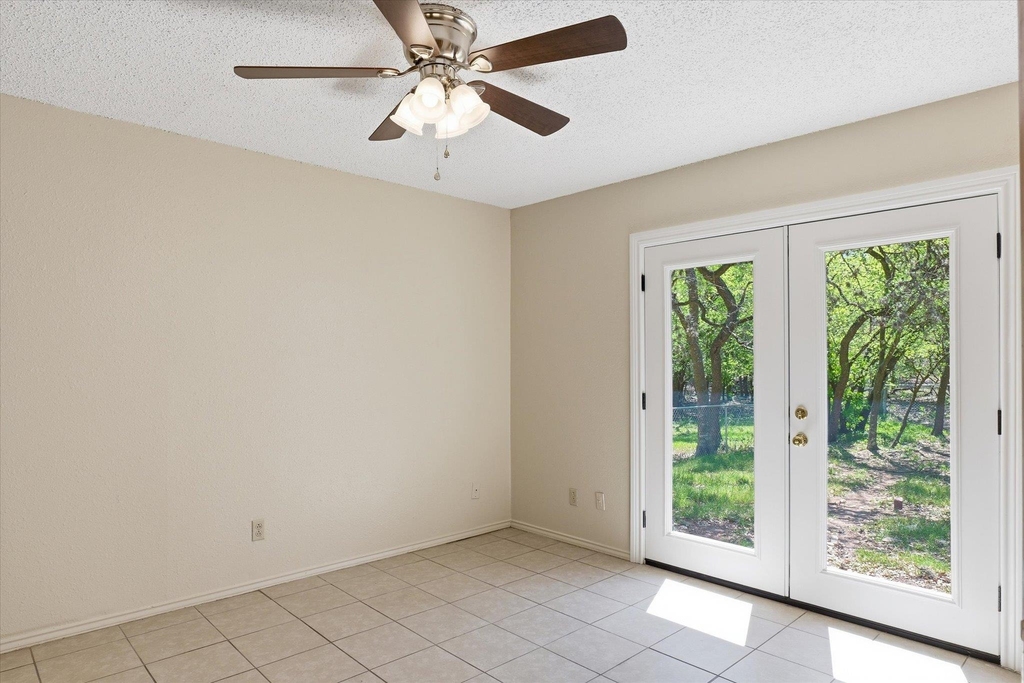 405 Whitetail Dr - Photo 13