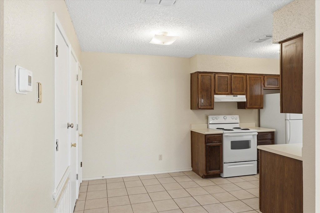 405 Whitetail Dr - Photo 17