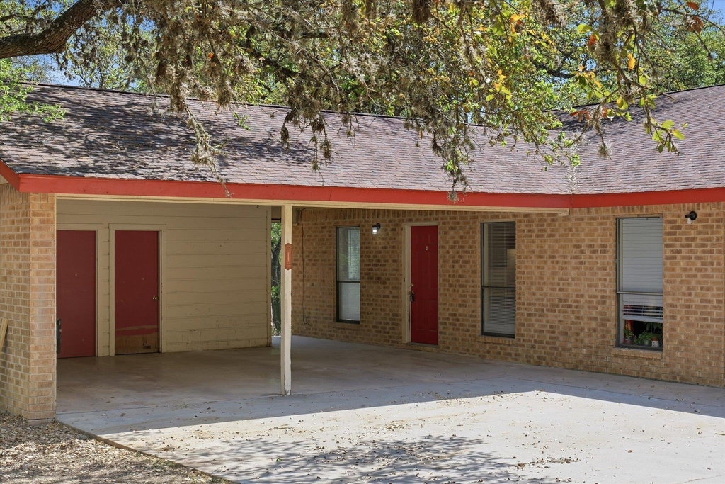 405 Whitetail Dr - Photo 1