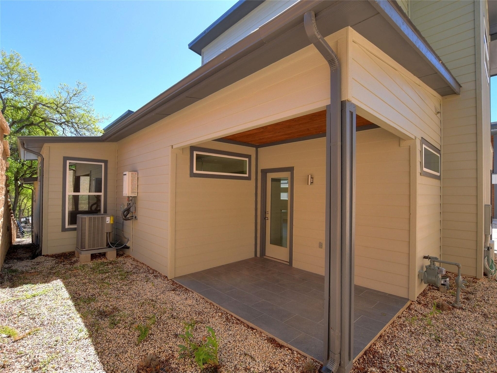 1130 Lott Ave - Photo 28
