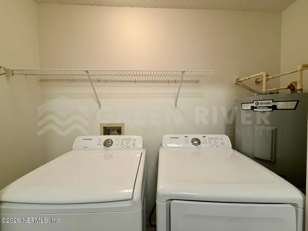 204 Augusta Circle - Photo 25