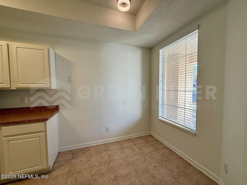 204 Augusta Circle - Photo 13