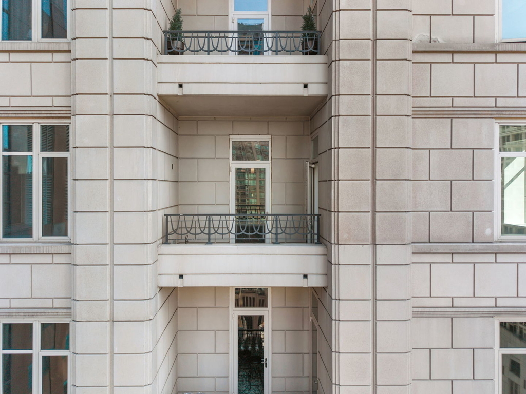 118 E Erie Street - Photo 10