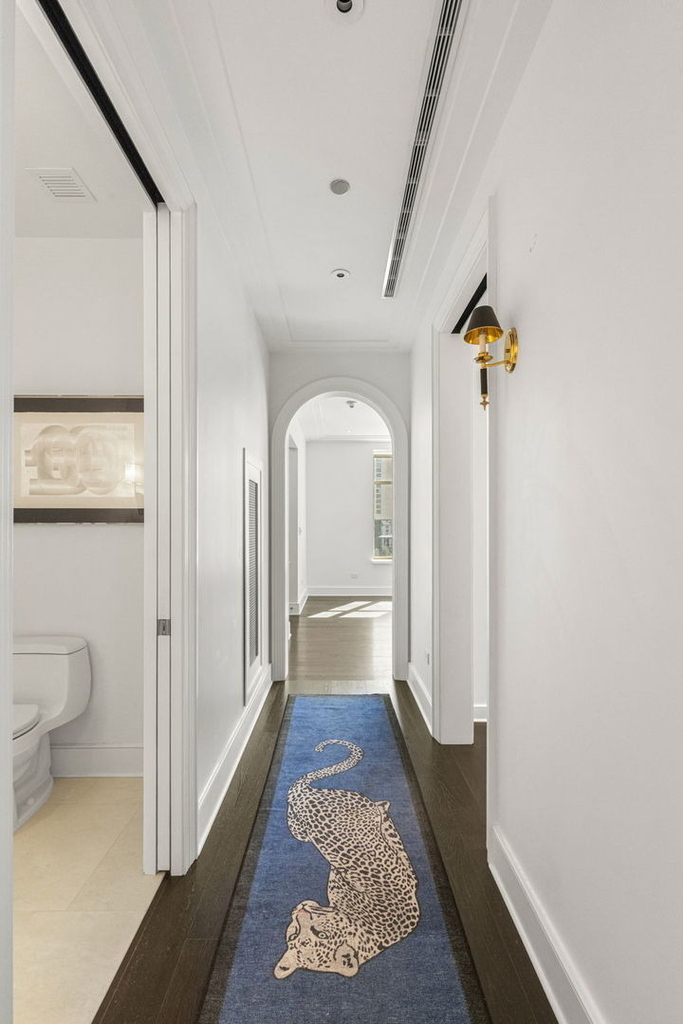 118 E Erie Street - Photo 12