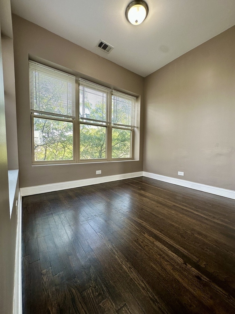 941 E Marquette Road - Photo 5