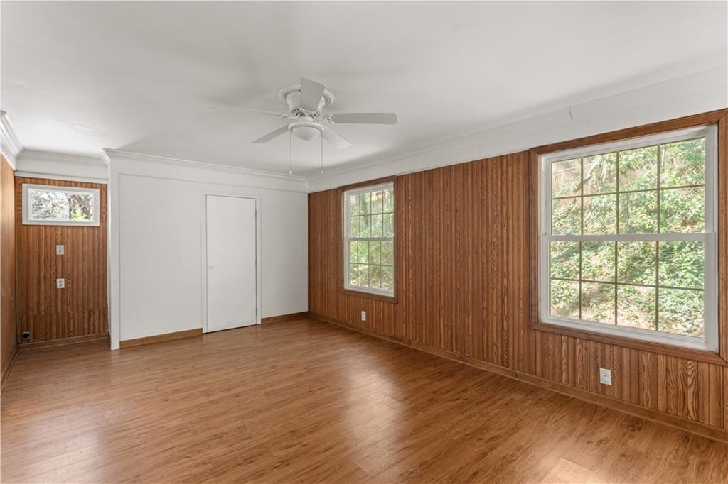2866 Highland Drive Se - Photo 9