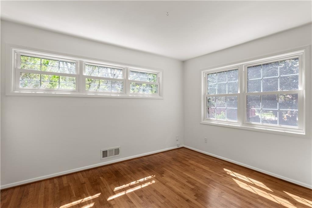 2866 Highland Drive Se - Photo 20