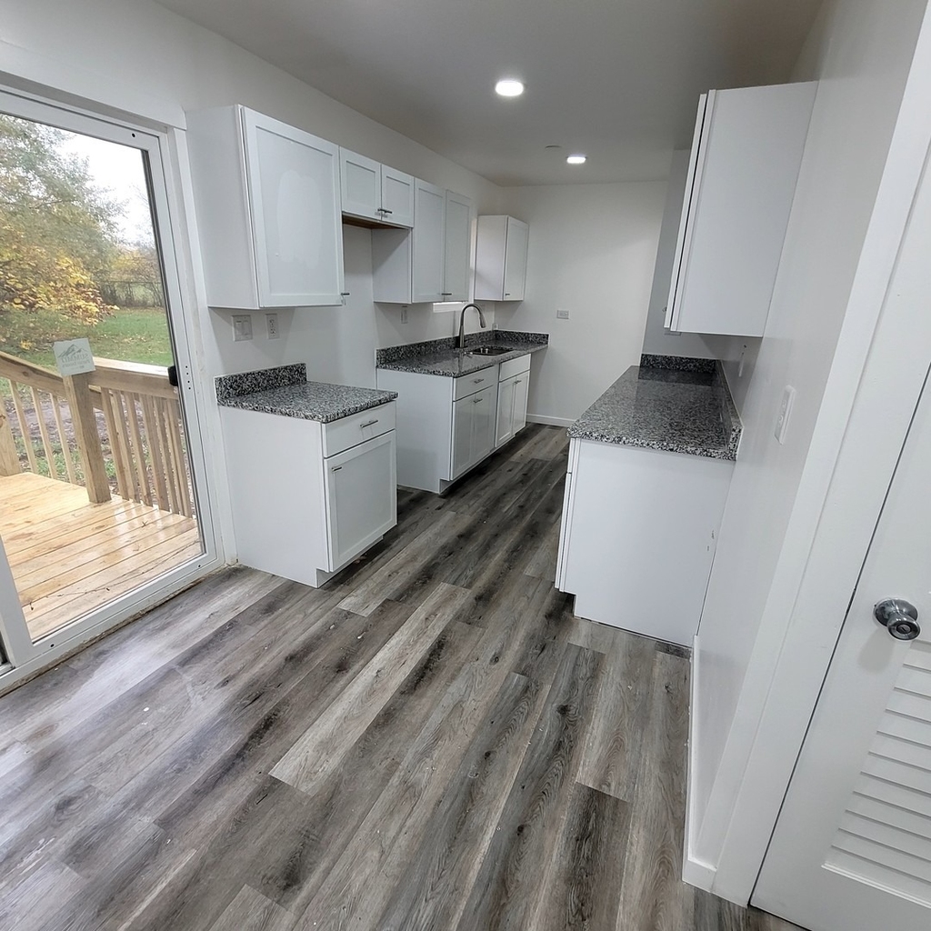 1125 Dallas Street - Photo 14