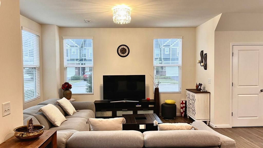 538 Watercress Drive - Photo 7