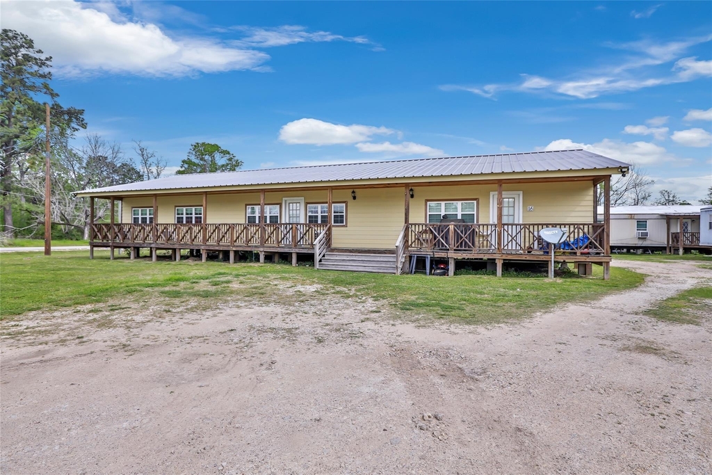 10821 Highway 150 - Photo 0
