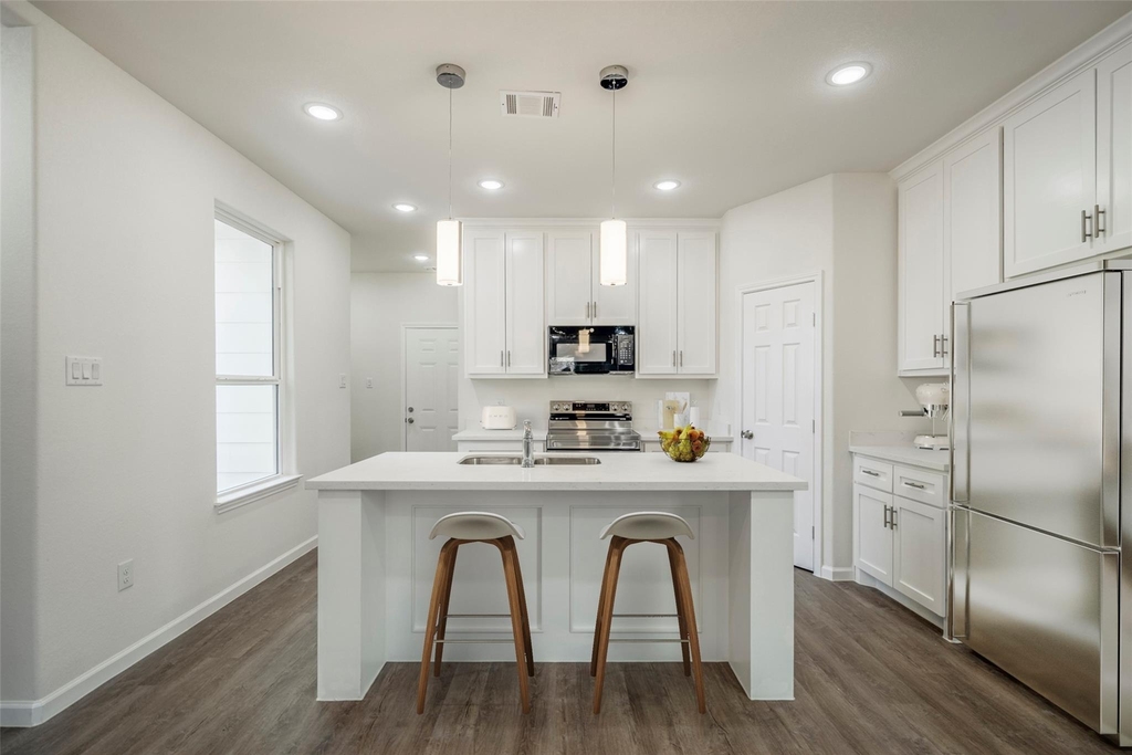 6513 Goldspier Street - Photo 3
