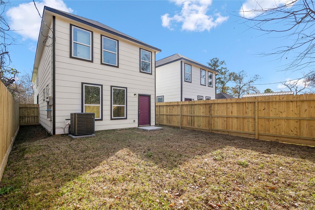 6513 Goldspier Street - Photo 30
