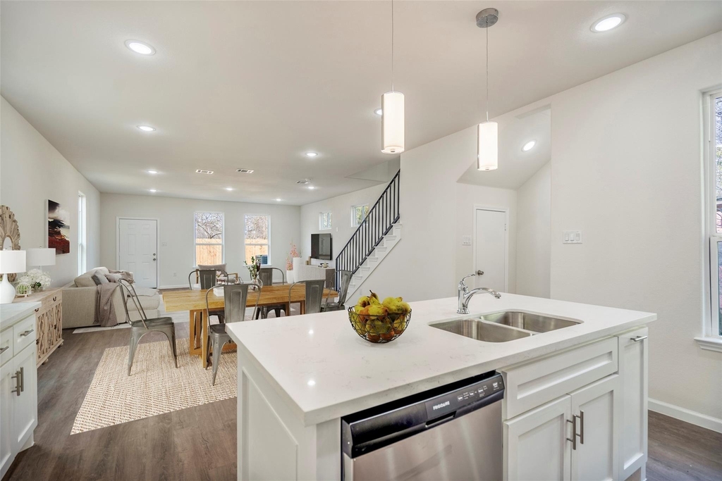 6513 Goldspier Street - Photo 1