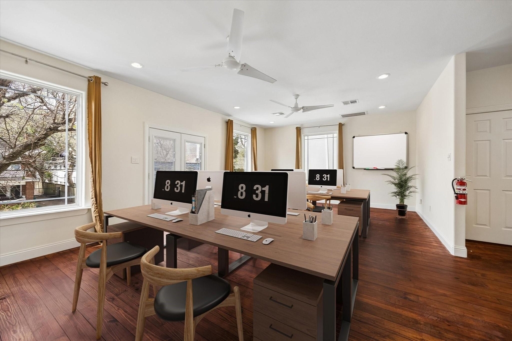 4011 Garrott Street - Photo 6