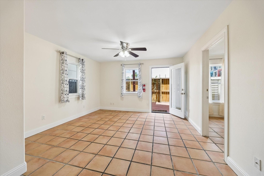 4011 Garrott Street - Photo 1