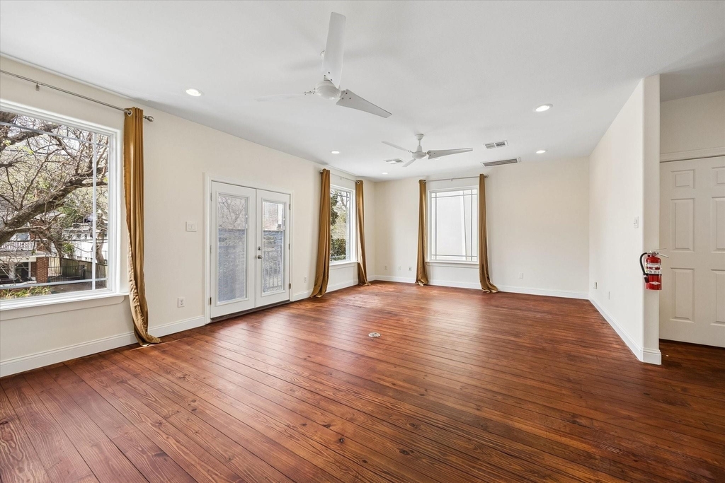 4011 Garrott Street - Photo 7