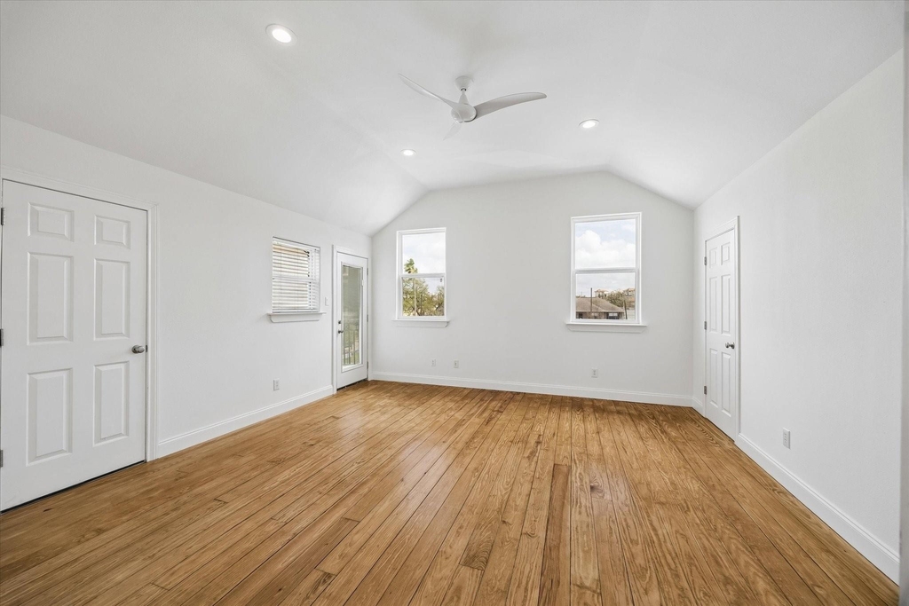 4011 Garrott Street - Photo 13
