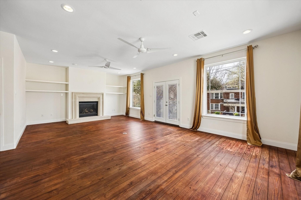 4011 Garrott Street - Photo 5