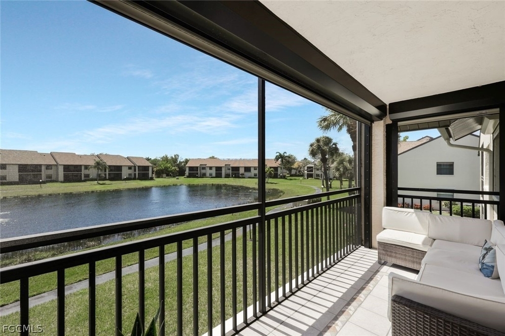 8445 Charter Club Circle - Photo 20