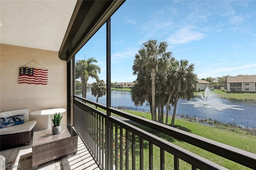 8445 Charter Club Circle - Photo 21