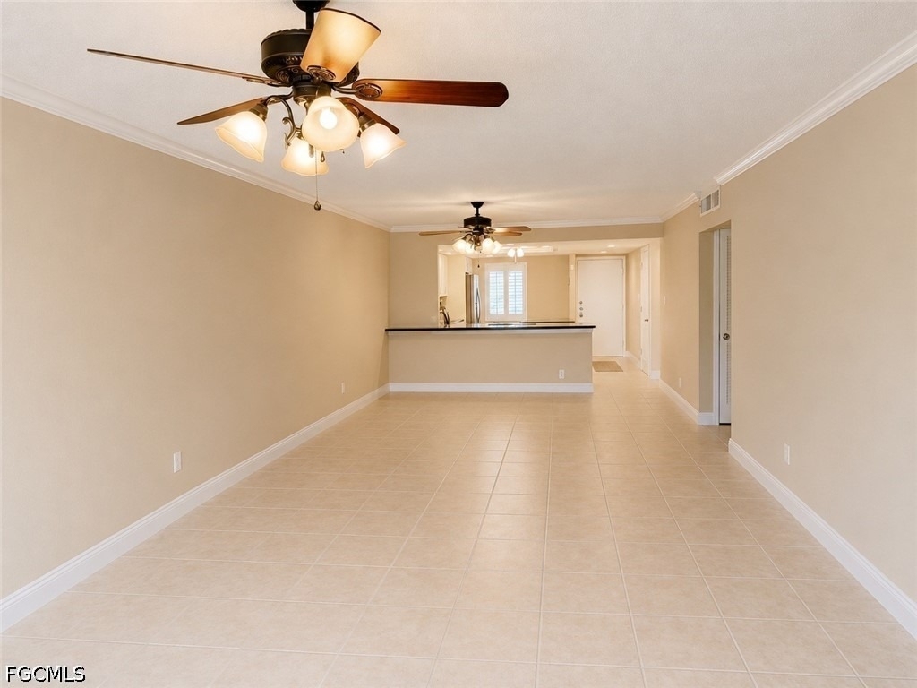 2264 Winkler Avenue - Photo 3
