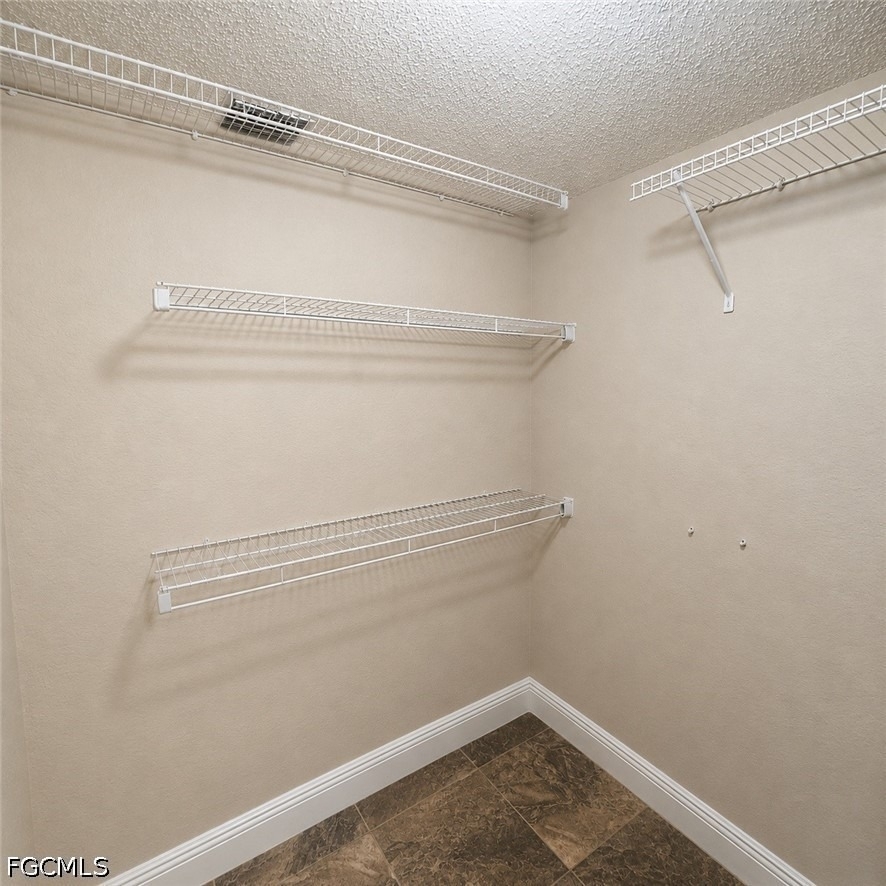 2264 Winkler Avenue - Photo 13