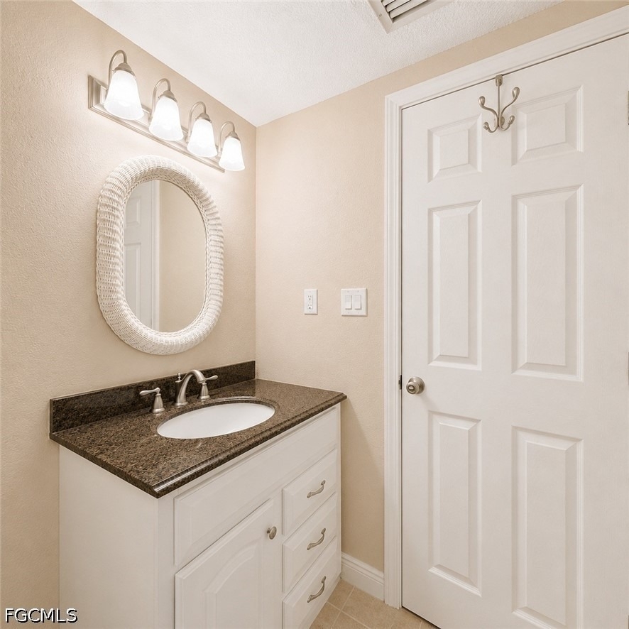 2264 Winkler Avenue - Photo 23