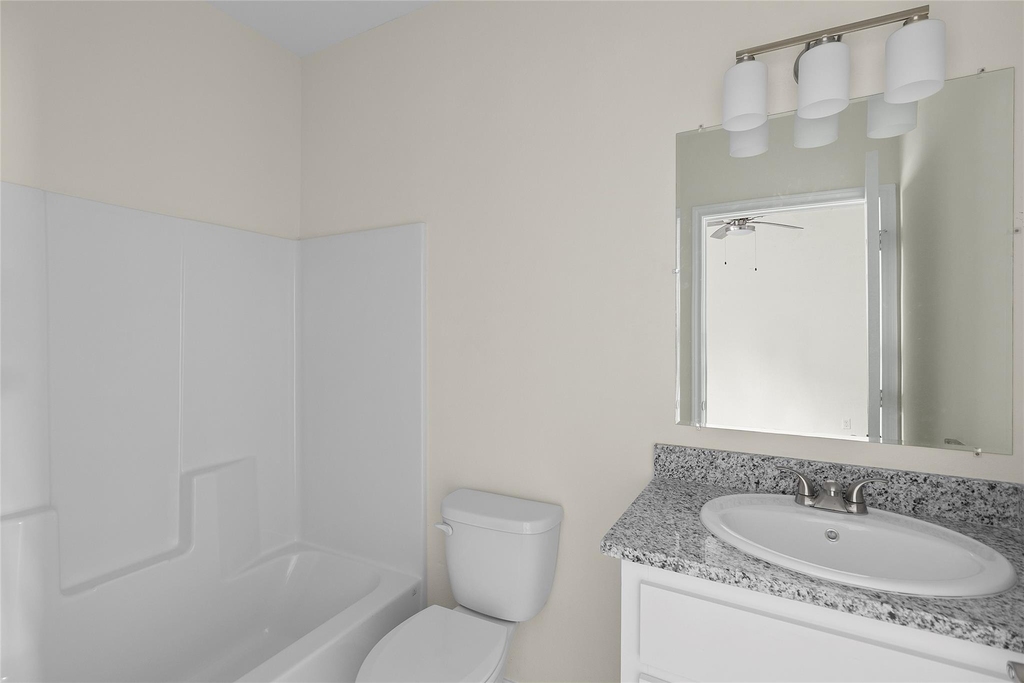 409 Beto St - Photo 11