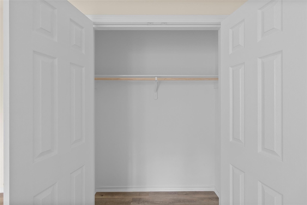 409 Beto St - Photo 9