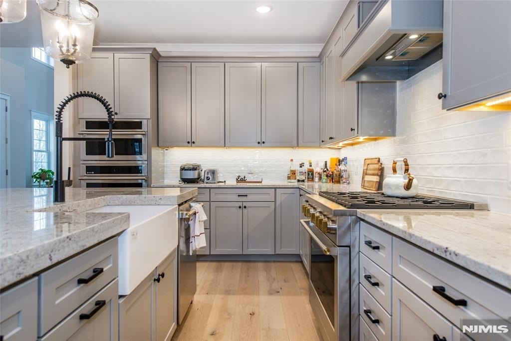 37 Hillandale - Photo 13