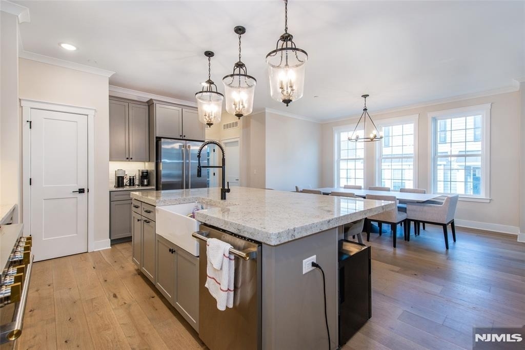 37 Hillandale - Photo 10