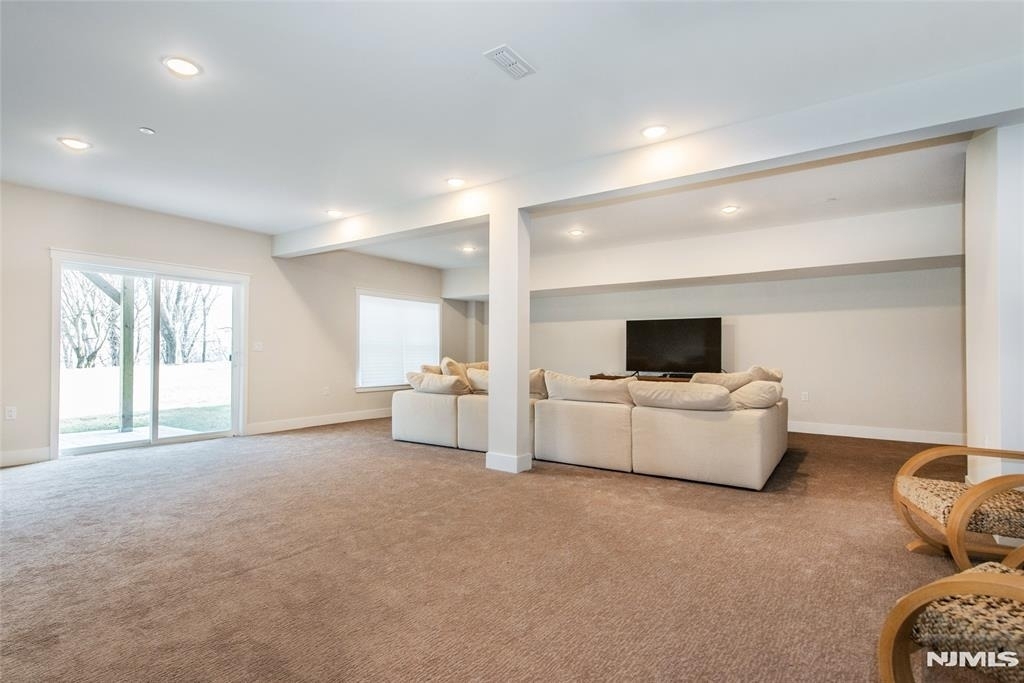 37 Hillandale - Photo 35