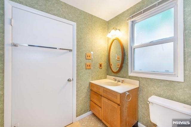 21 E Shore - Photo 17