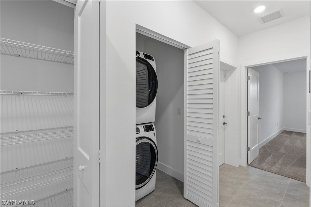 26390 Coco Cay Circle - Photo 17