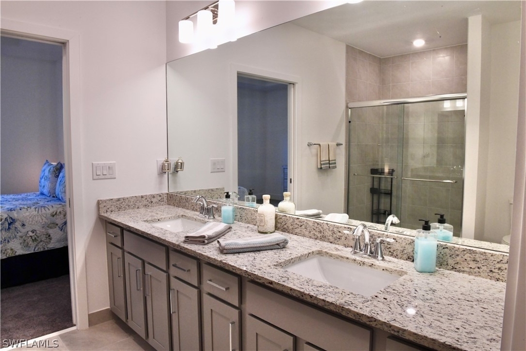 26390 Coco Cay Circle - Photo 12