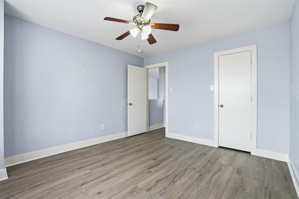 11930 Longwood Garden Way - Photo 21