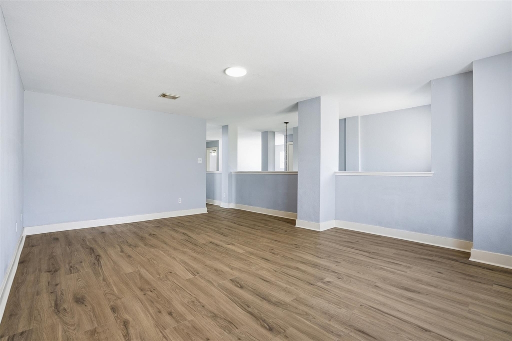 11930 Longwood Garden Way - Photo 31