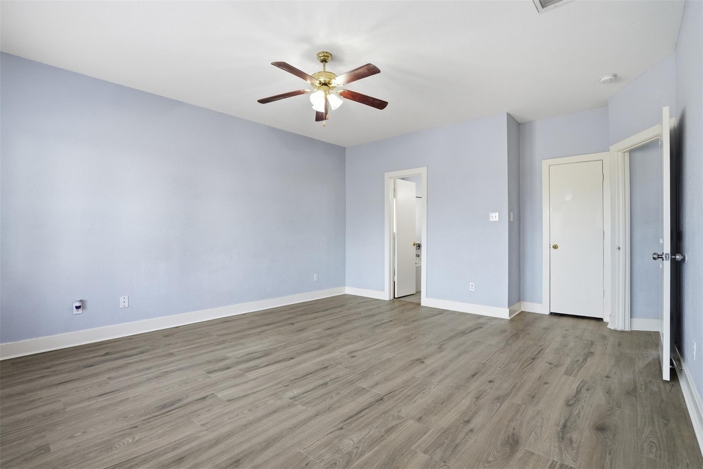 11930 Longwood Garden Way - Photo 6