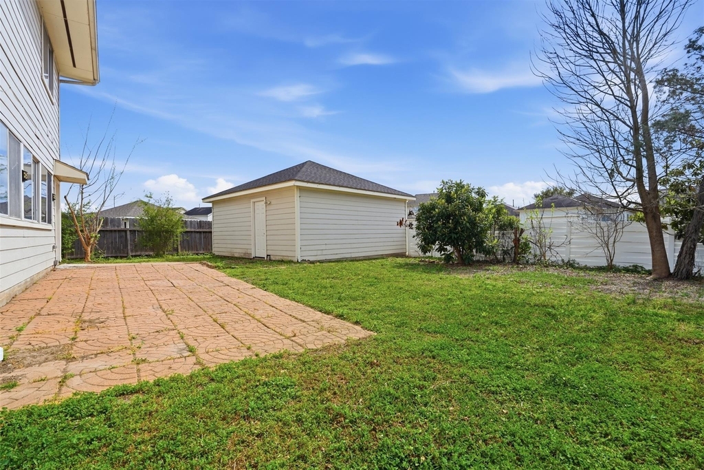 11930 Longwood Garden Way - Photo 34