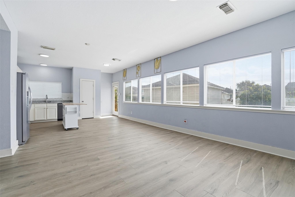 11930 Longwood Garden Way - Photo 13