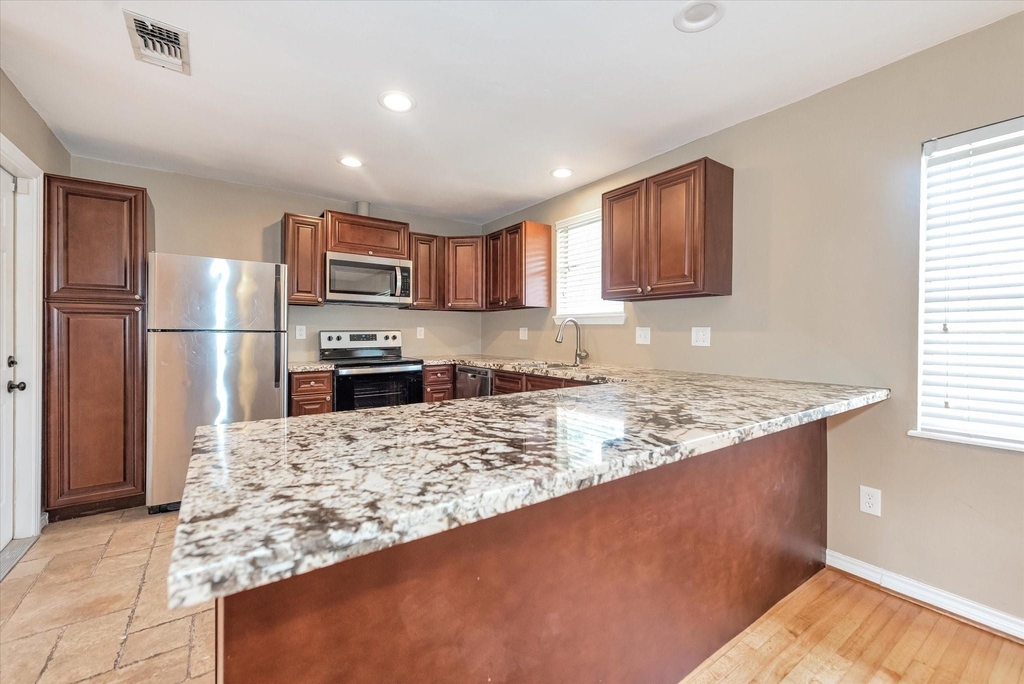 5321 Pagewood Lane - Photo 12