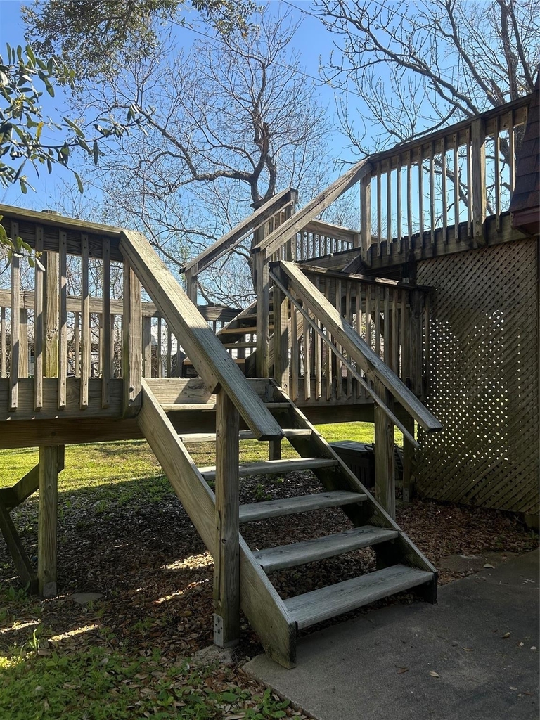 1312 N Avenue R - Photo 4