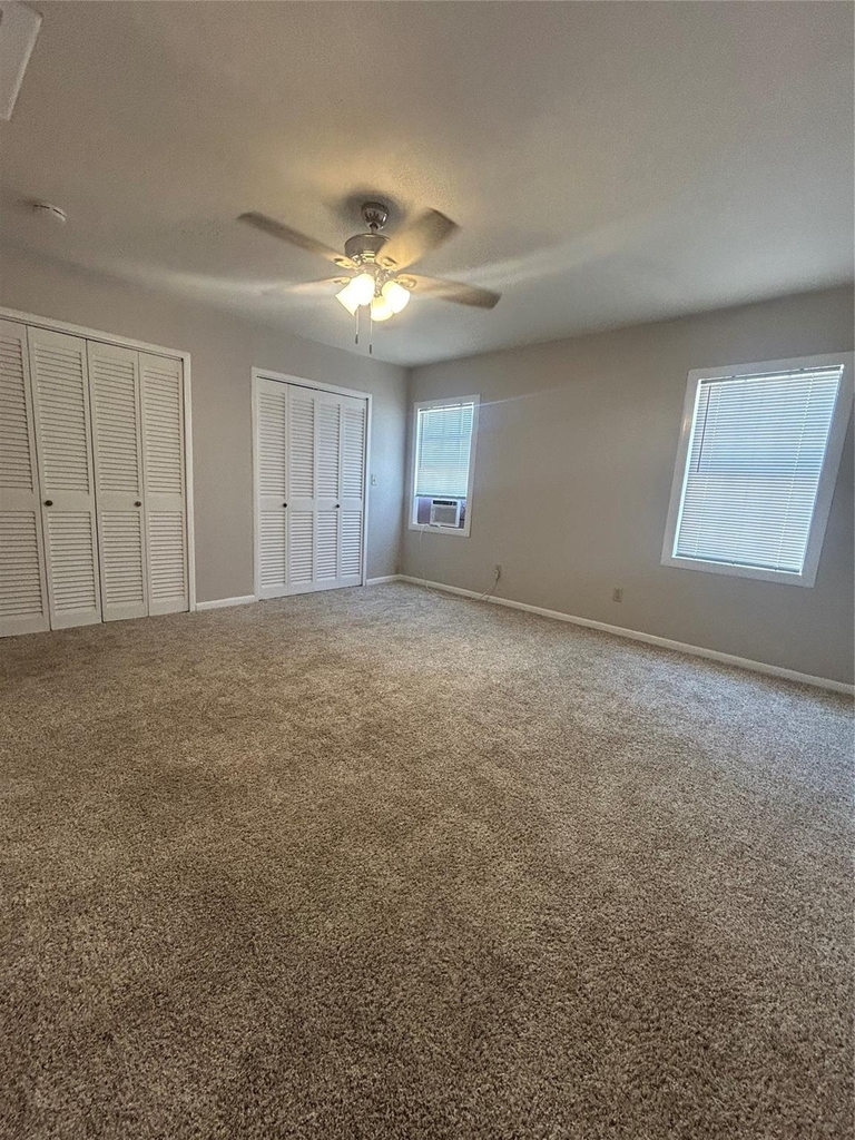 1312 N Avenue R - Photo 14