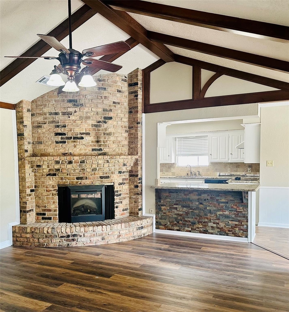 103 Wroxton - Photo 9