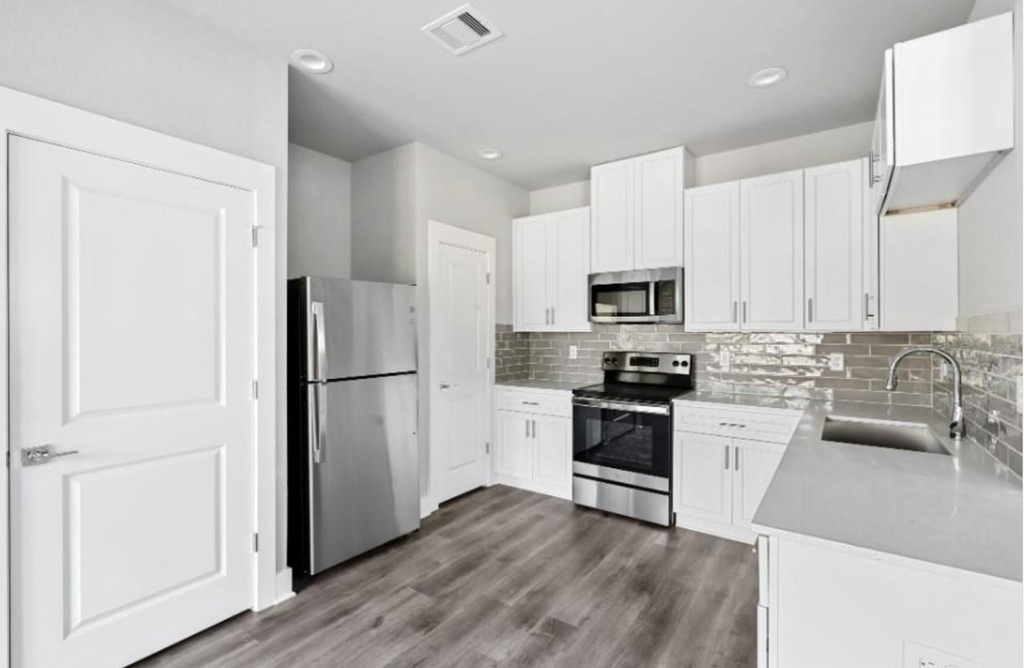 13588 Ella Blvd Boulevard - Photo 15