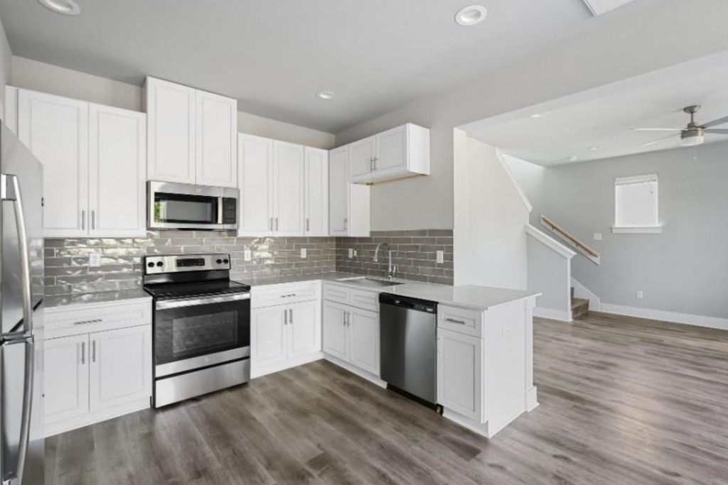 13588 Ella Blvd Boulevard - Photo 10