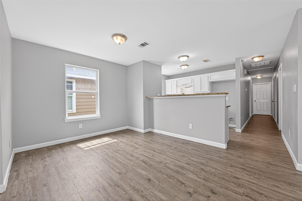 7521 Dyer Street - Photo 5