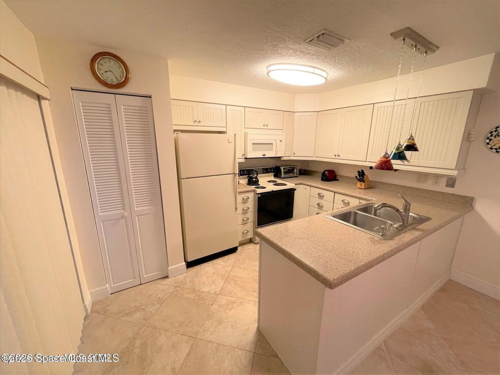 3291 River Villa Way - Photo 7