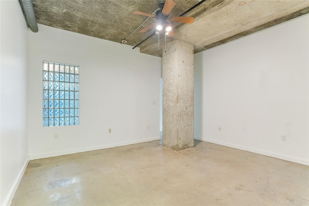 2000 Bagby Street - Photo 14