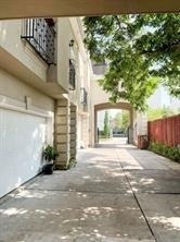 1318 Peden Street - Photo 27